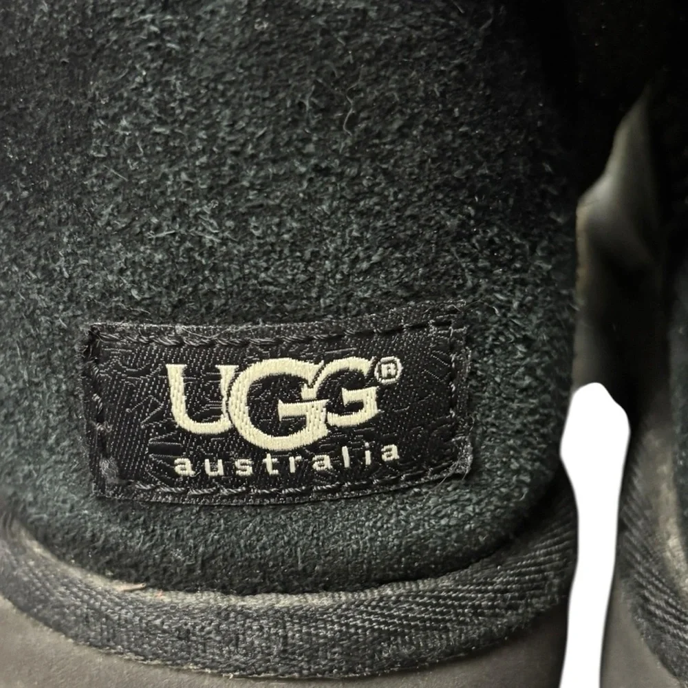 UGG Australia Classic Short 1002065 Shearling Fur Boots Metallic Gunmetal Size 9